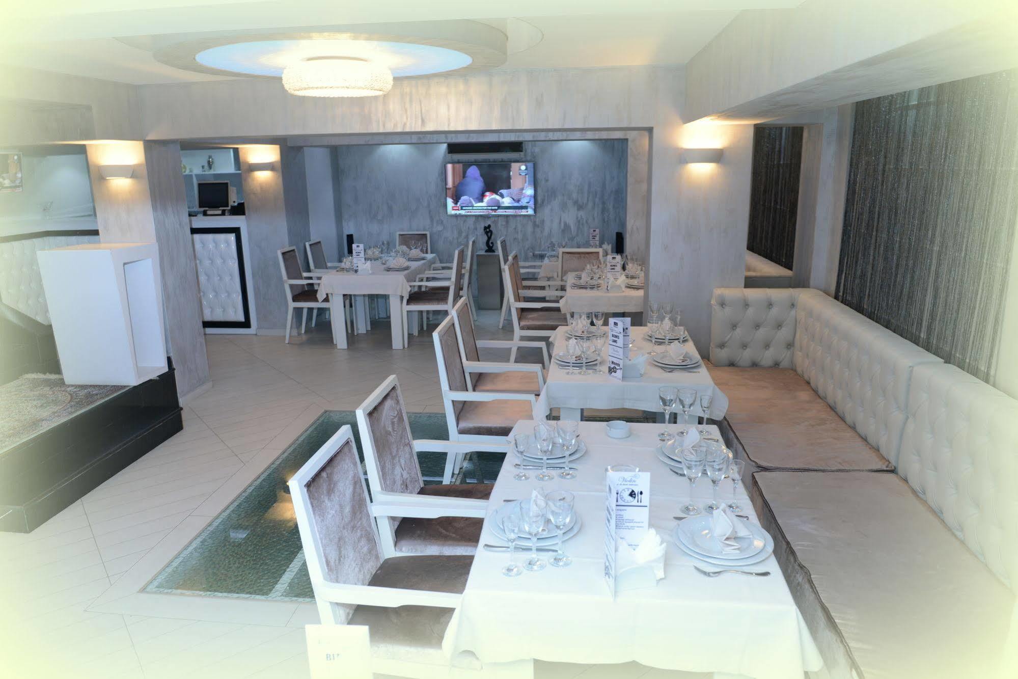 Maestro Hotel Baku Kültér fotó